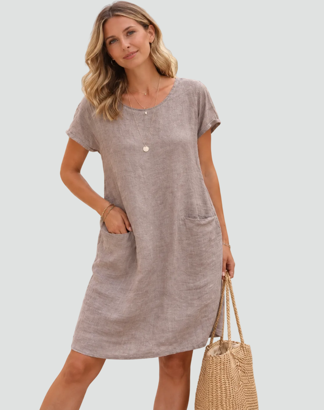 Women's loose short-sleeve mini dress with round neckline and front pockets