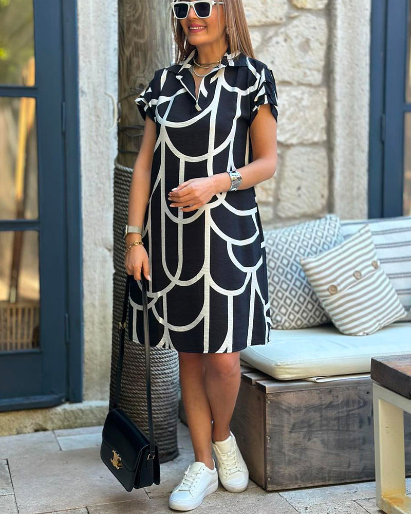 Women's geometric shift dress with collar and short sleeves