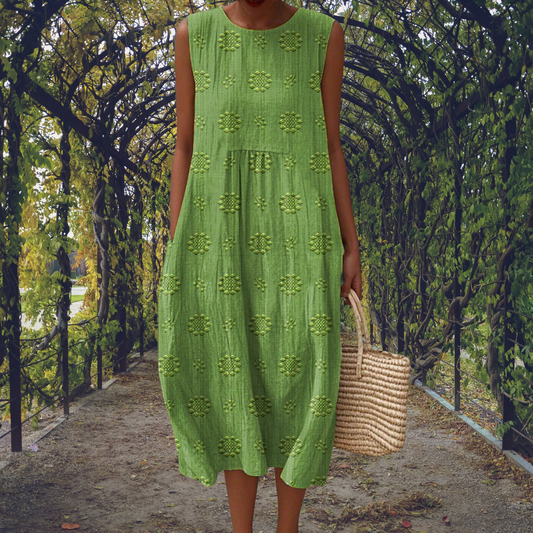 Women's sleeveless floral midi dress with round neckline and side pockets