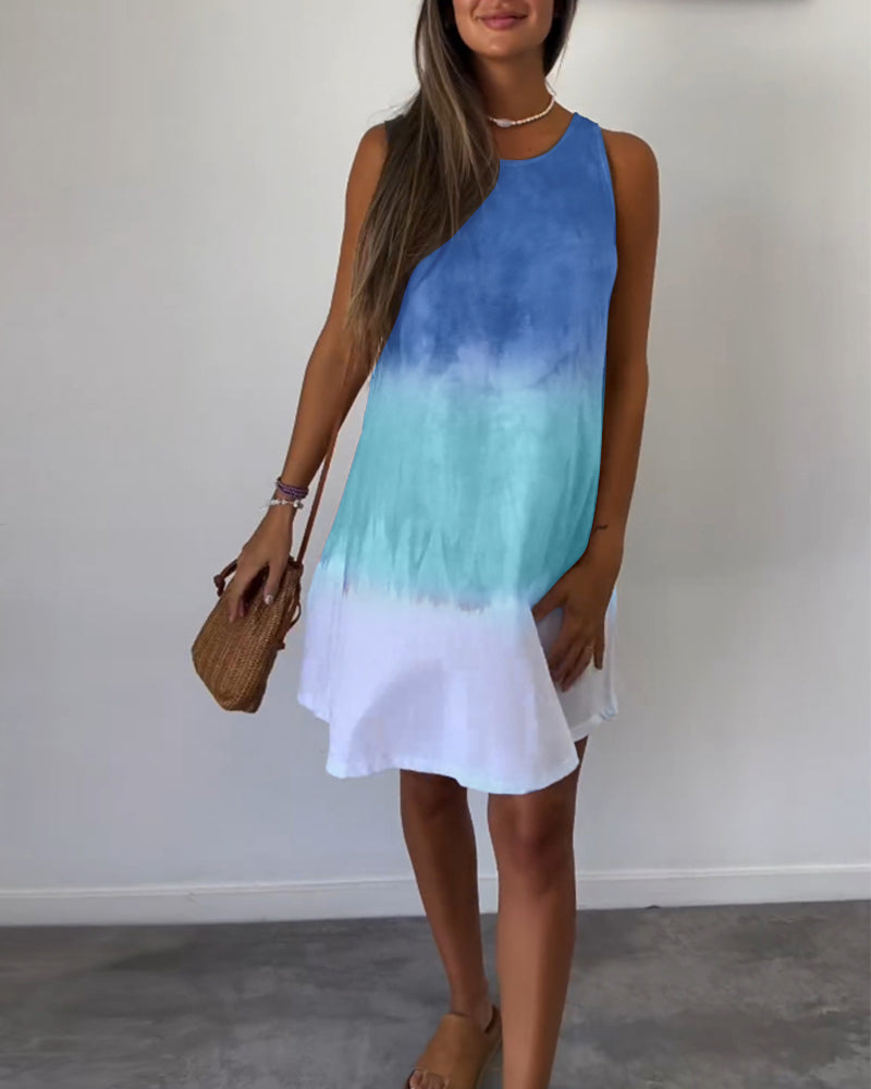 Women's sleeveless colour block mini dress with round neckline