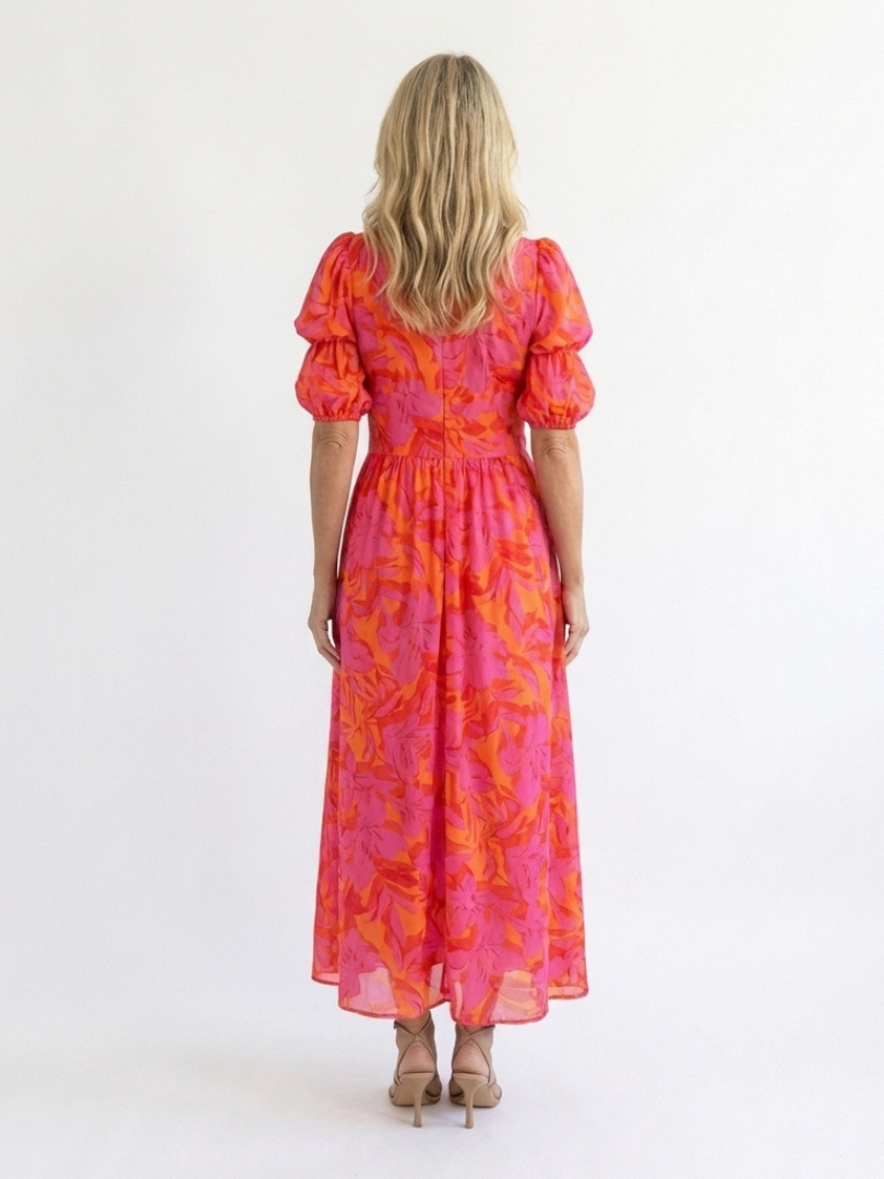Women's pink floral midi dress with V-neck and short puff sleeves