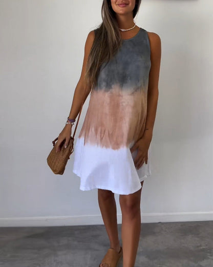 Women's sleeveless colour block mini dress with round neckline