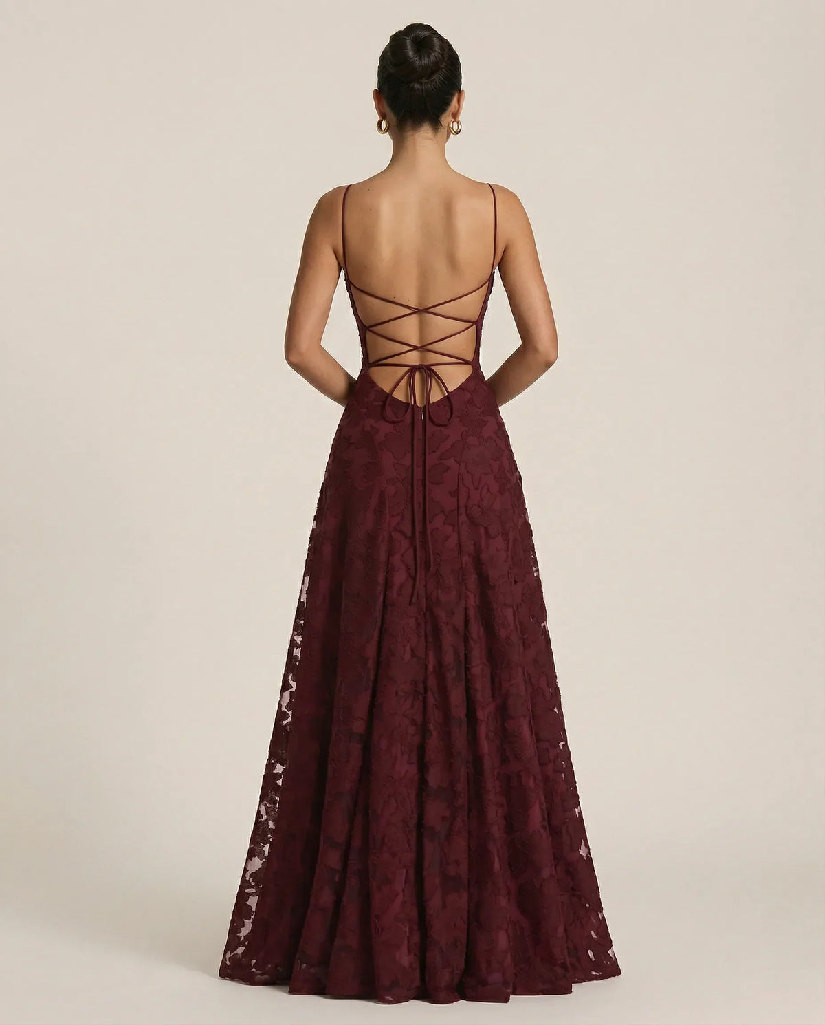 Women's floral maxi dress with square neckline, spaghetti straps and full floor-length skirt