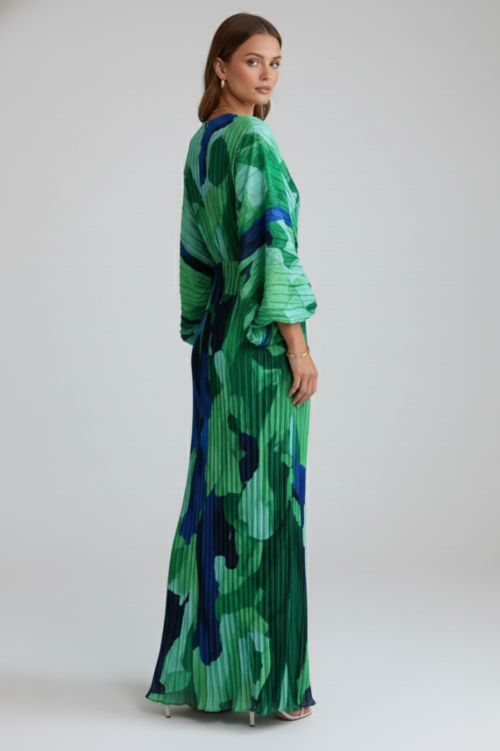 src-casual-loose-resort-long-dress-with-v-neckline_1