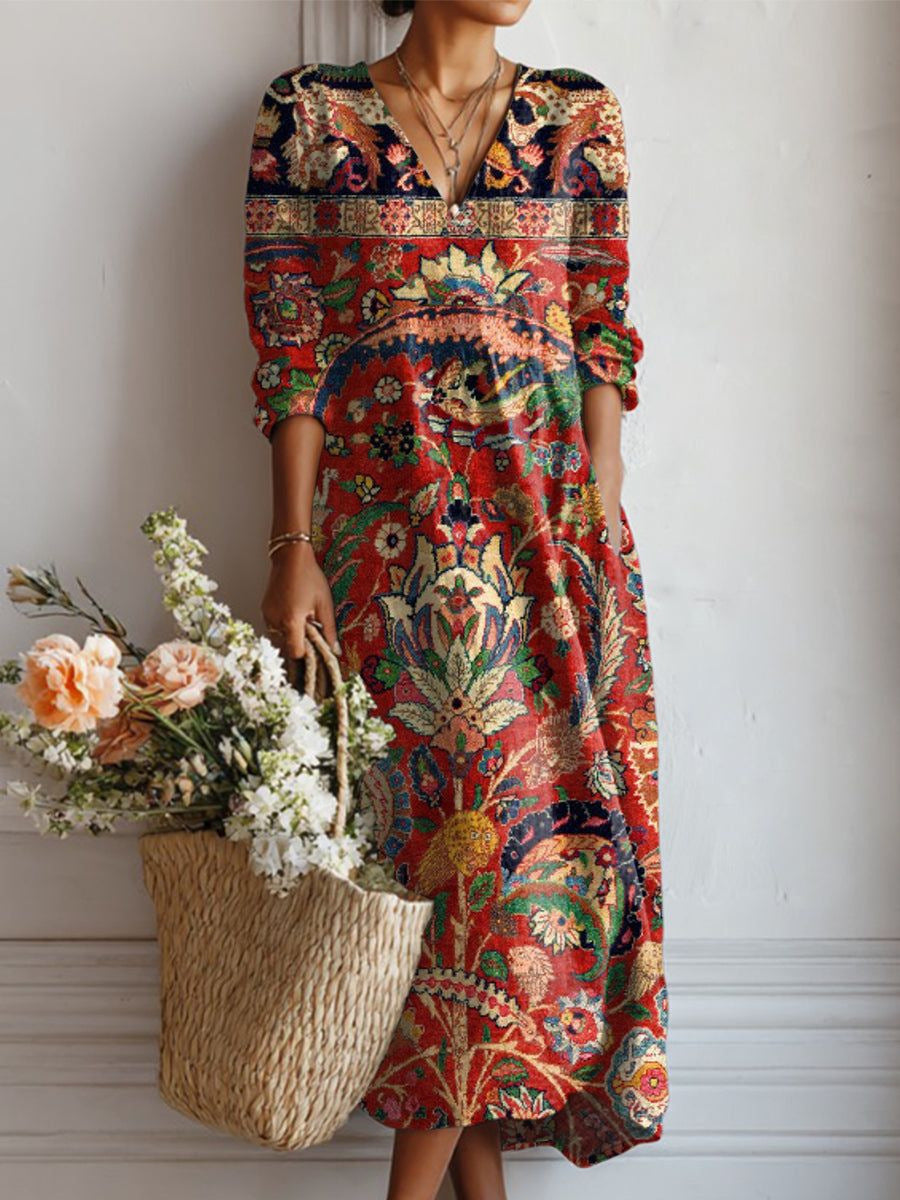 Women's floral midi dress with V-neckline and three-quarter sleeves