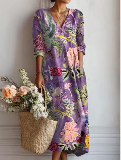 Women's floral midi dress with V-neckline and three-quarter sleeves