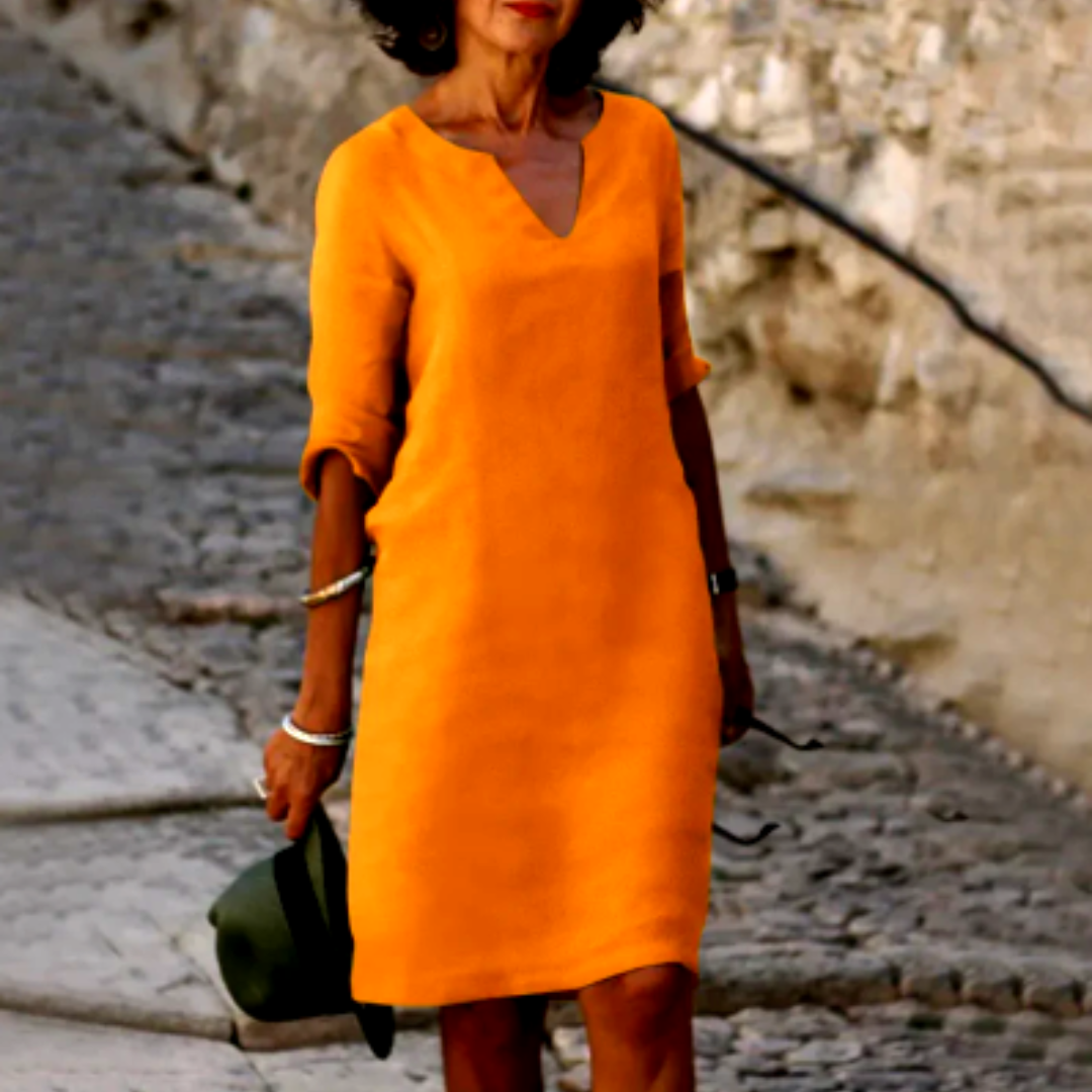 Women's straight mini dress with V-neckline and three-quarter sleeves