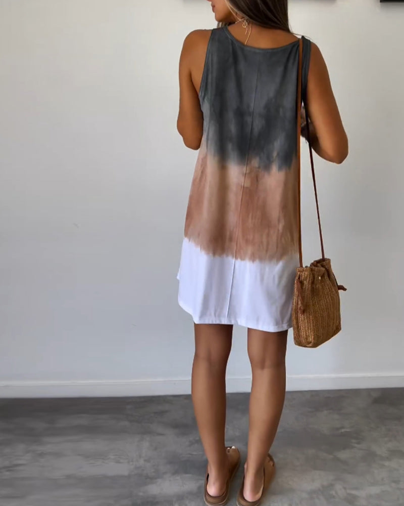 Women's sleeveless colour block mini dress with round neckline
