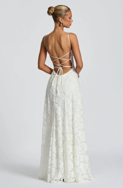 Women's floral maxi dress with square neckline and spaghetti straps
