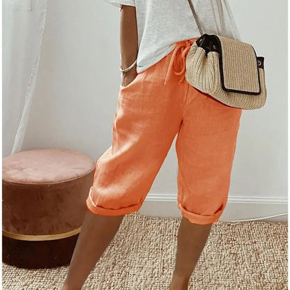 Women's cropped trousers with drawstring waist and rolled cuffs