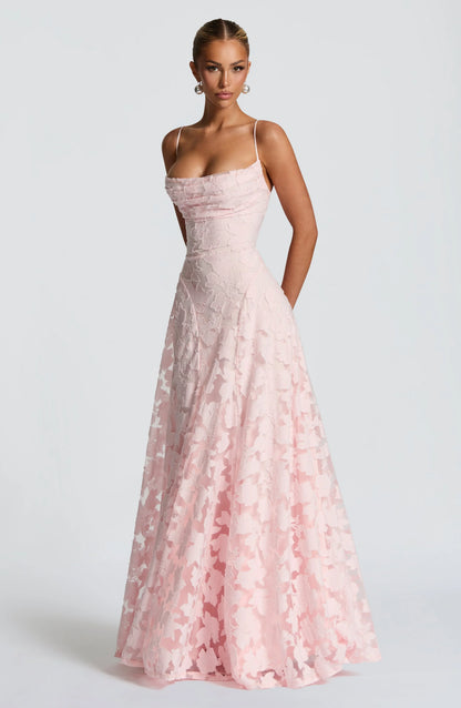 Women's floral maxi dress with square neckline and spaghetti straps