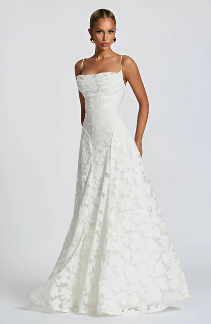 Women's floral maxi dress with square neckline and spaghetti straps