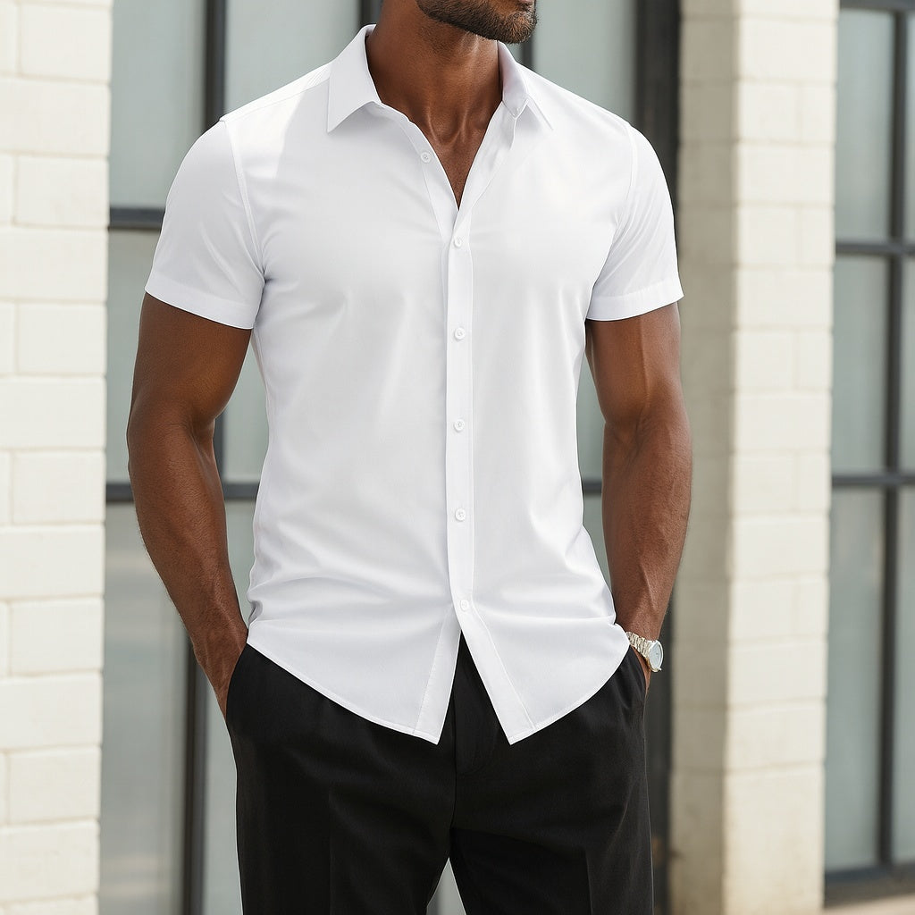 Men's short-sleeve slim fit shirt with pointed collar and button front