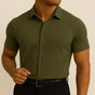 Men's short-sleeve slim fit shirt with pointed collar and button front