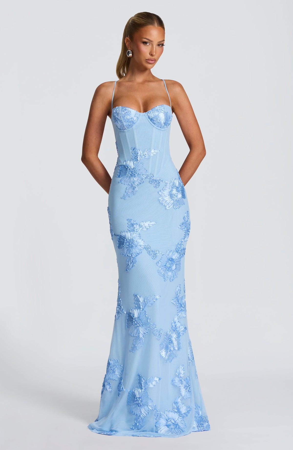 Women's floral corset maxi dress with sweetheart neckline and spaghetti straps