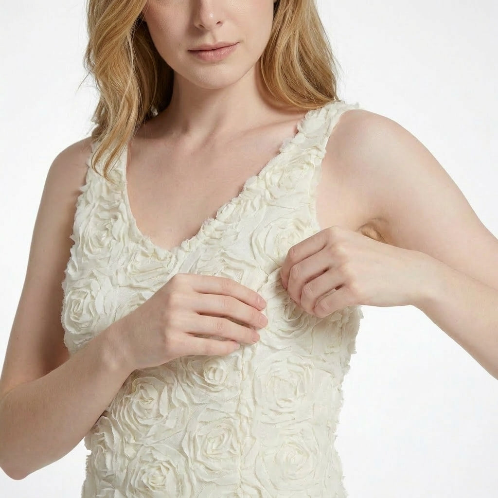 Women's fitted sleeveless floral textured dress with V-neckline