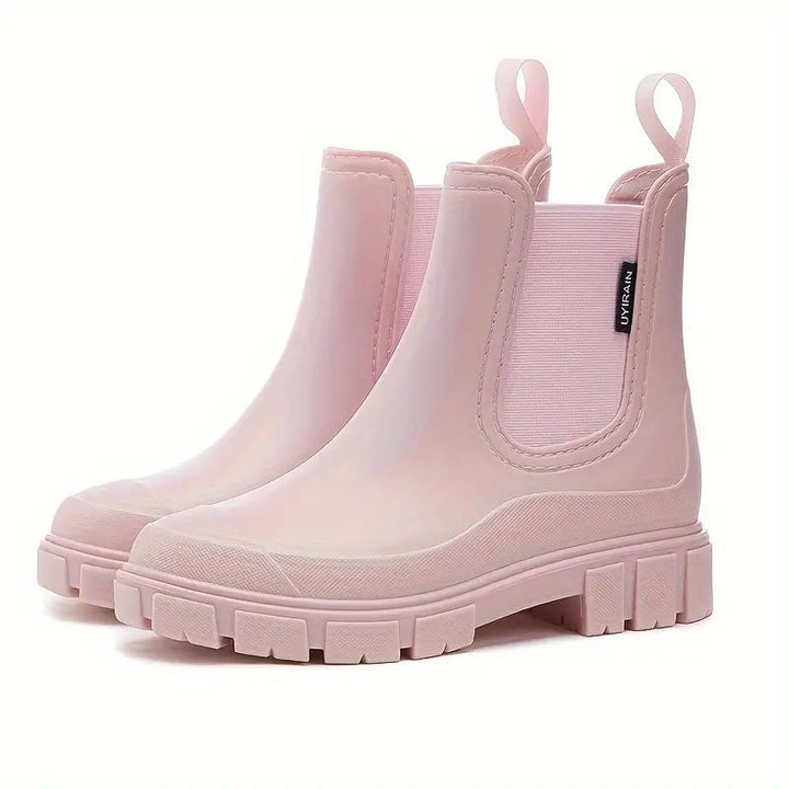 Women's Slip-On Platform Chelsea Boots — Winter