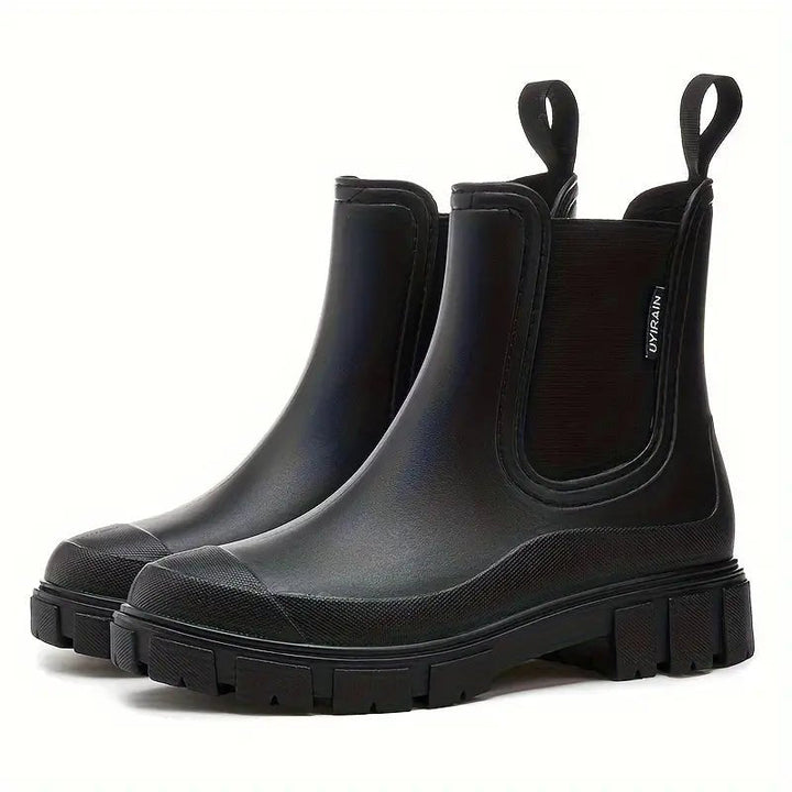 Women's Slip-On Platform Chelsea Boots — Winter